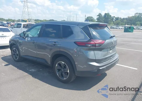 2025 Nissan Rogue Sv Fwd z USA, uszkodzony, nr VIN 5N1BT3BA2SC801839